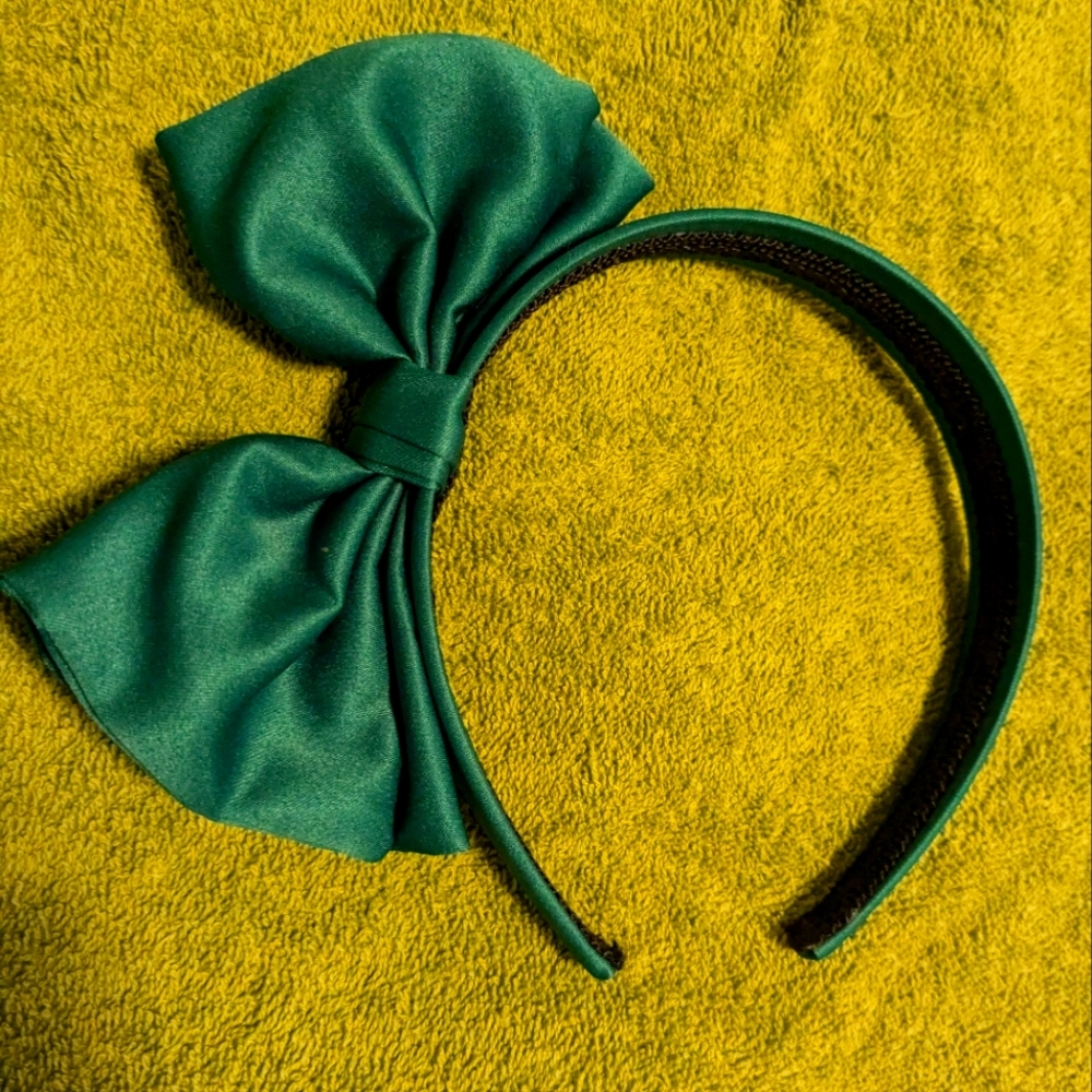 Headband with Bow